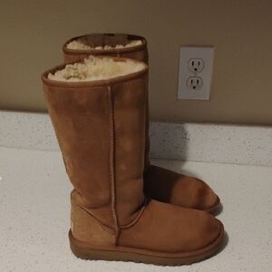 UGG Boots Size 7 Women